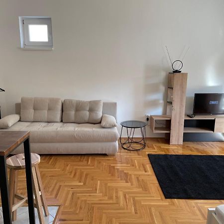Apartman Sunny Сомбор Экстерьер фото
