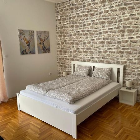 Apartman Sunny Сомбор Экстерьер фото