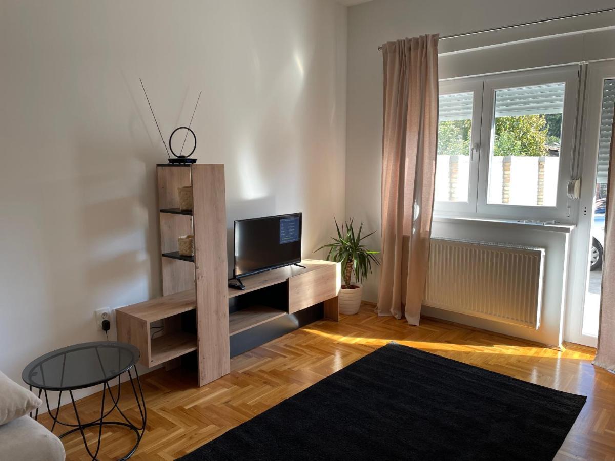 Apartman Sunny Сомбор Экстерьер фото