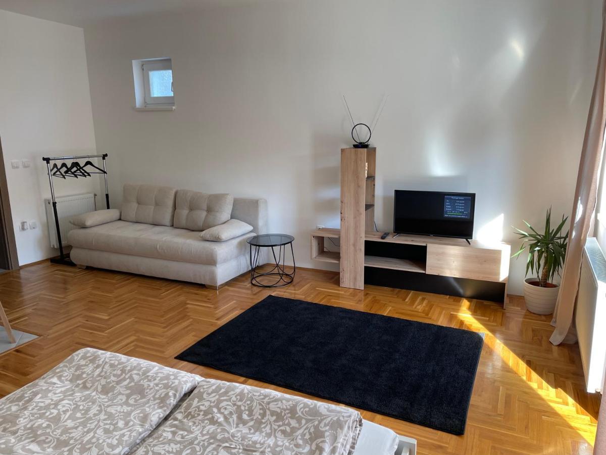 Apartman Sunny Сомбор Экстерьер фото